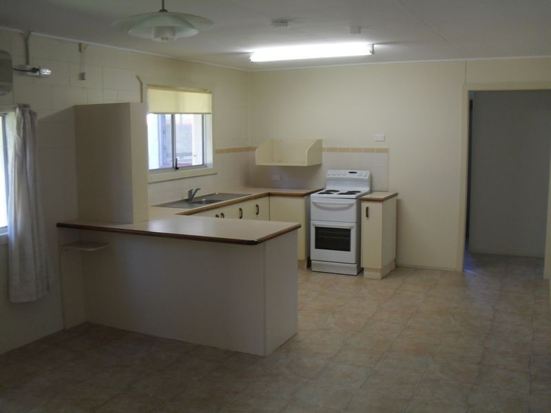 5 Urangan Street, Torquay QLD 4655