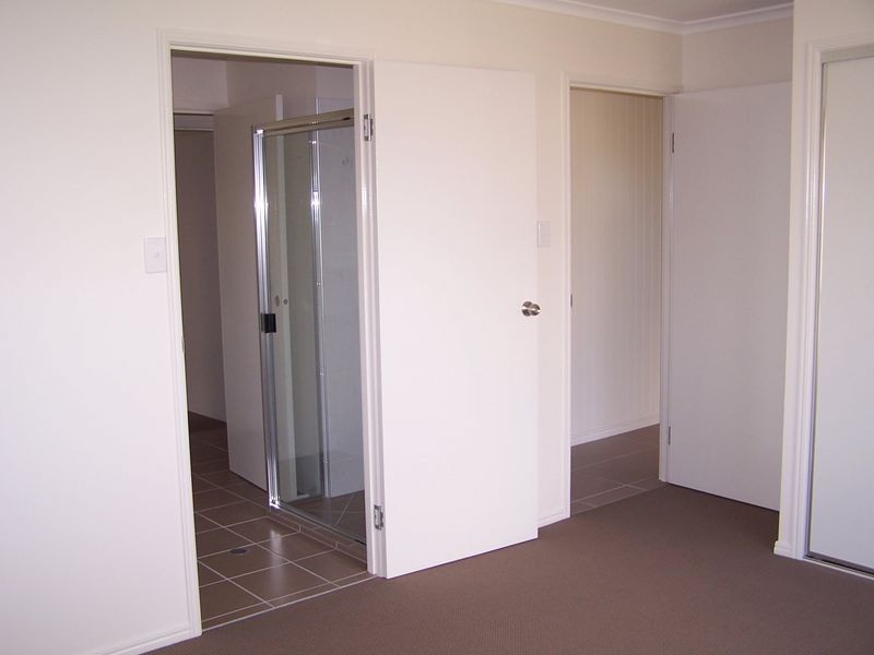 14 Southerden Street, Torquay QLD 4655