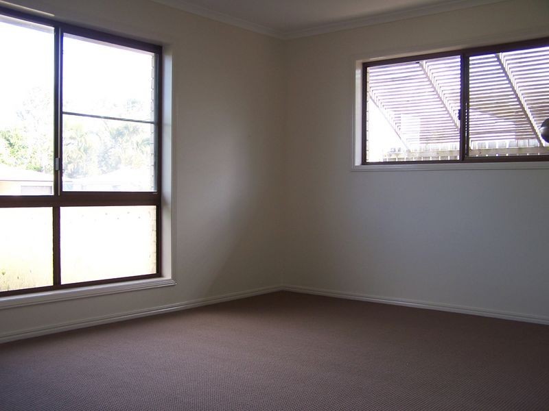 14 Southerden Street, Torquay QLD 4655