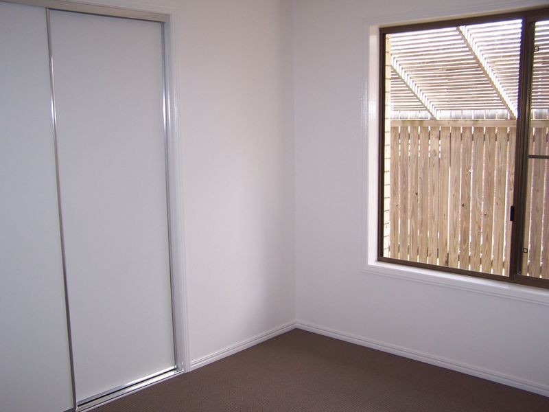 14 Southerden Street, Torquay QLD 4655