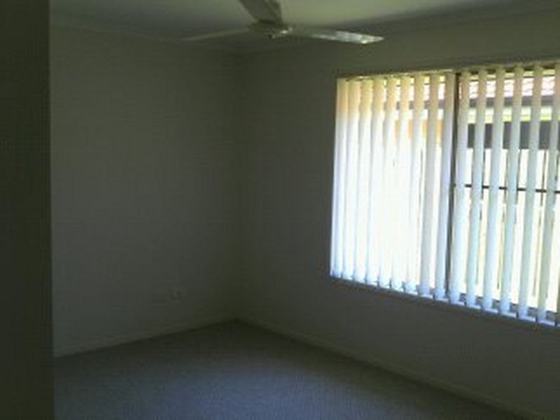 6 Jewel Court, Urangan QLD 4655