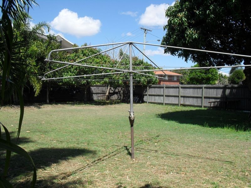 530 Esplanade, Urangan QLD 4655