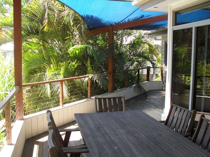 530 Esplanade, Urangan QLD 4655