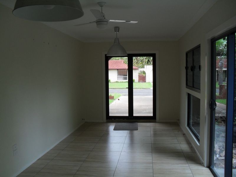 19 Richard Street, Urangan QLD 4655