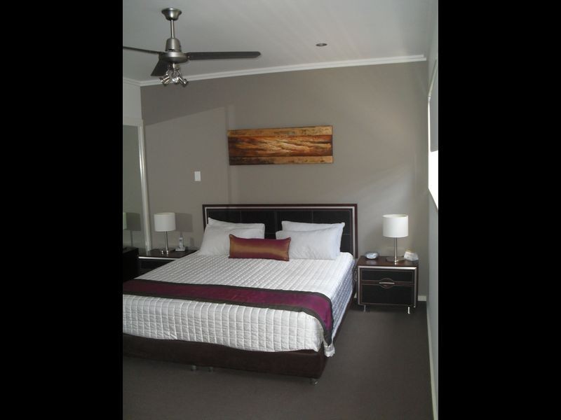 60/136 Pulgul Street, Urangan QLD 4655