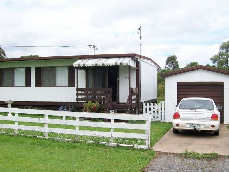 25 James Street, Howard QLD 4659