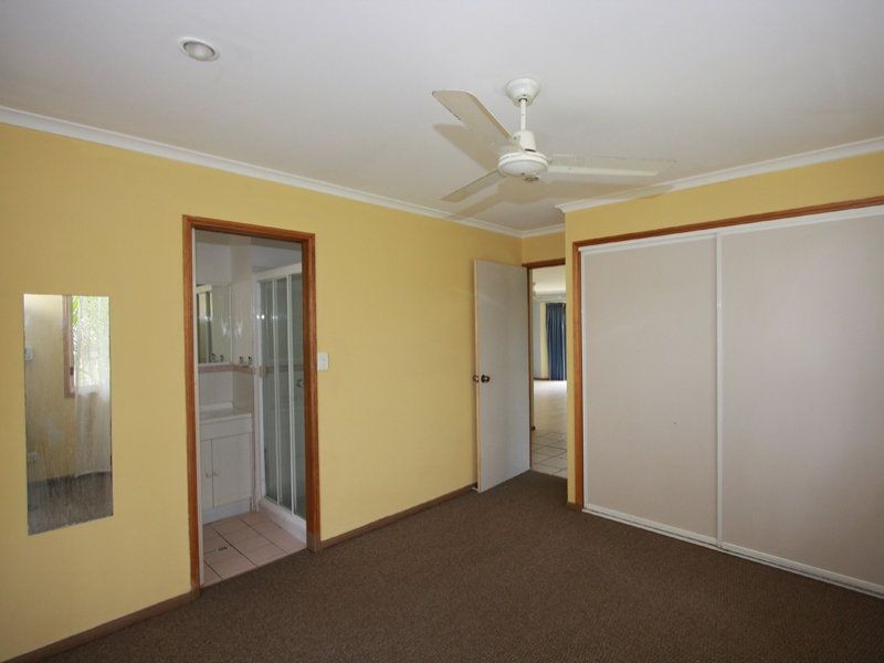 2 Meledie Avenue, Kawungan QLD 4655