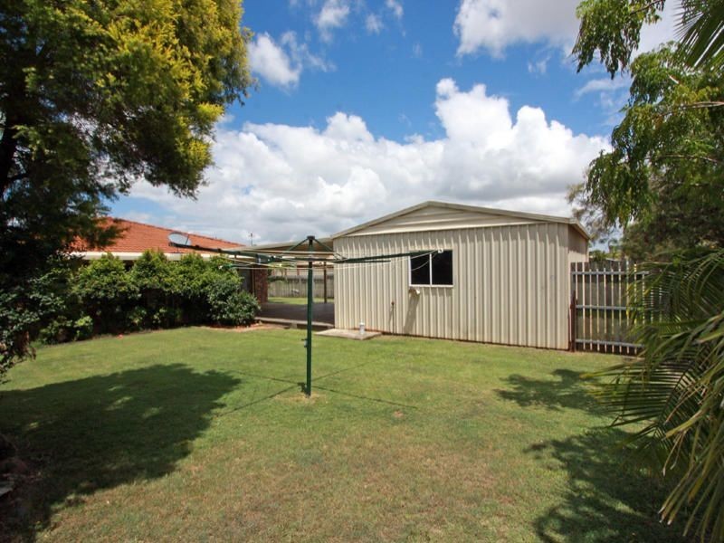 2 Meledie Avenue, Kawungan QLD 4655