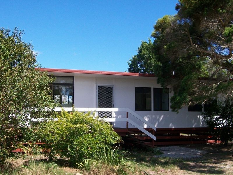 10 Edith Street, Howard QLD 4659