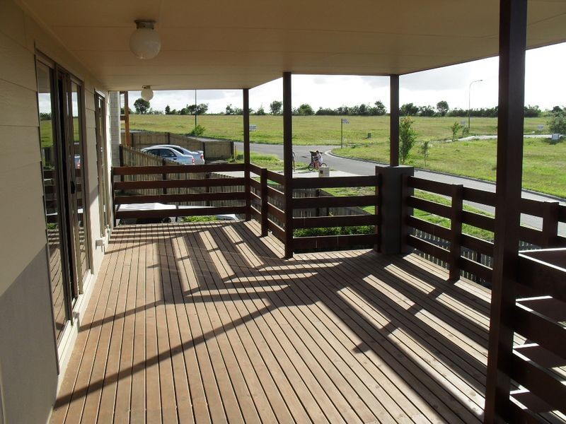 24 Teresa Street, Nikenbah QLD 4655