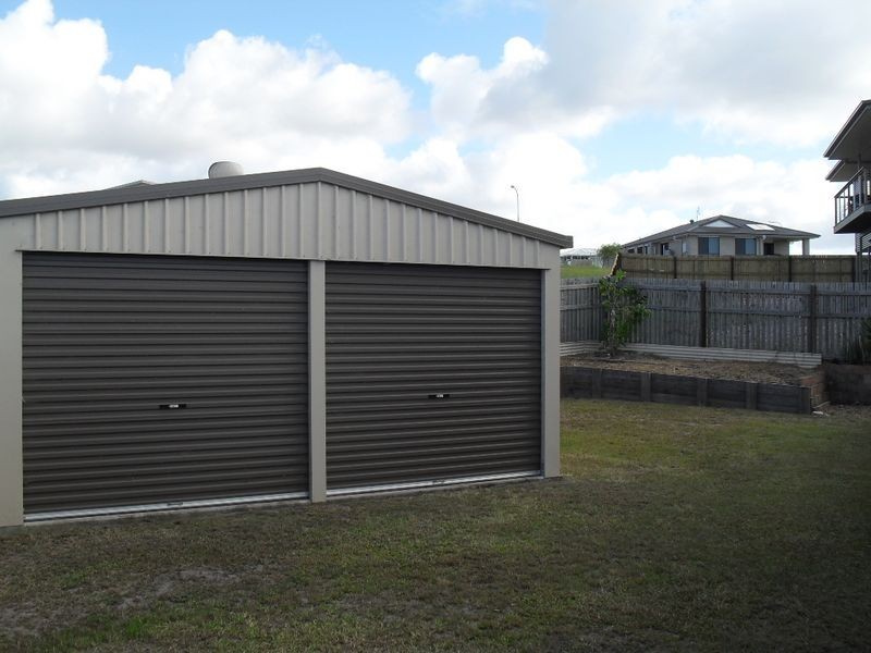 24 Teresa Street, Nikenbah QLD 4655