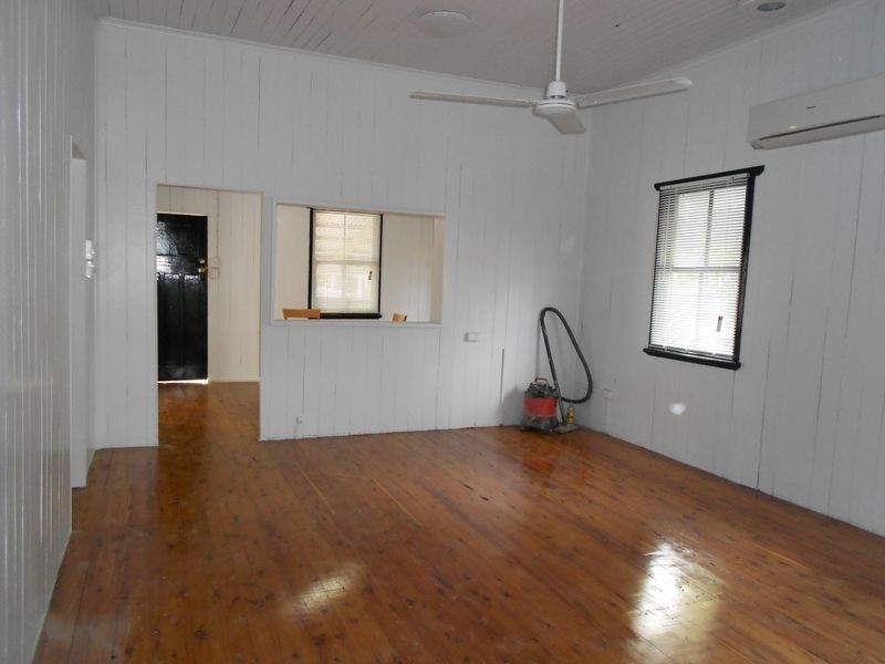 86 Mary Street, Mitchell QLD 4465