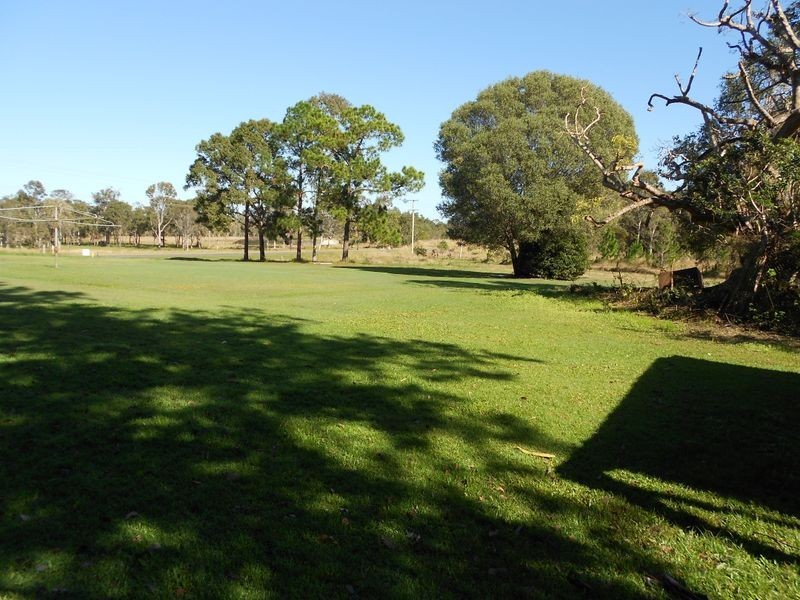 67 Chapel Road, Nikenbah QLD 4655