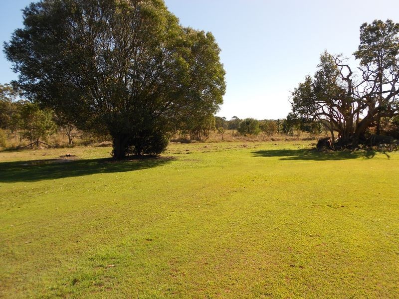 67 Chapel Road, Nikenbah QLD 4655