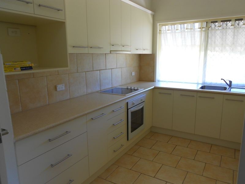 4/415 Boat Harbour Drive, Torquay QLD 4655