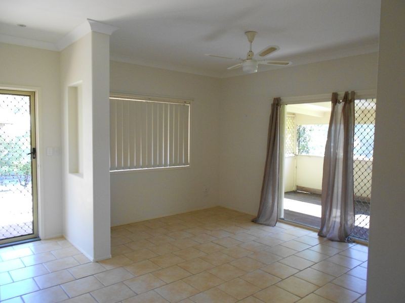 4/415 Boat Harbour Drive, Torquay QLD 4655