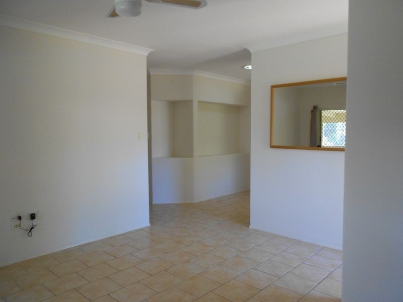 4/415 Boat Harbour Drive, Torquay QLD 4655