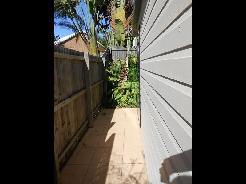4/415 Boat Harbour Drive, Torquay QLD 4655