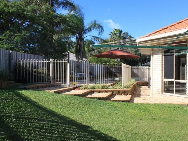 10 La Borde Court, Urraween QLD 4655