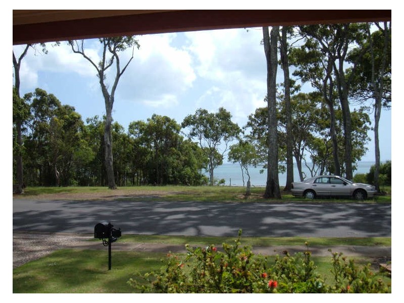 33 Mant Street, Point Vernon QLD 4655