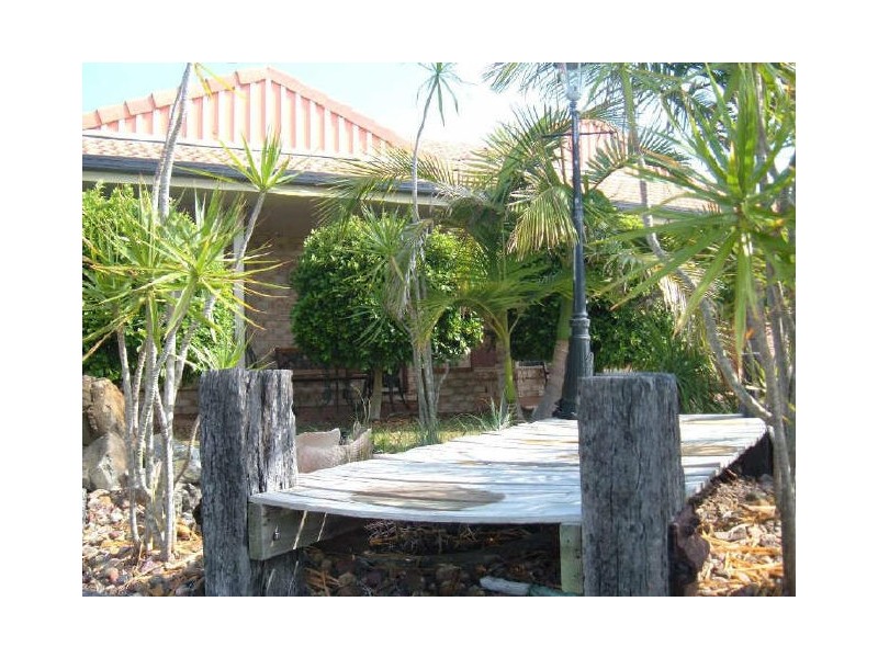 Eli Waters QLD 4655