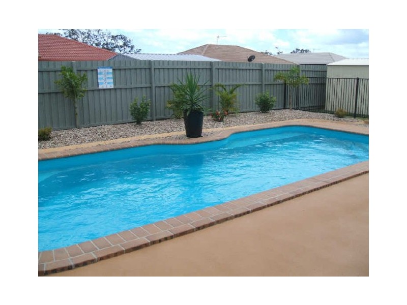 Point Vernon QLD 4655
