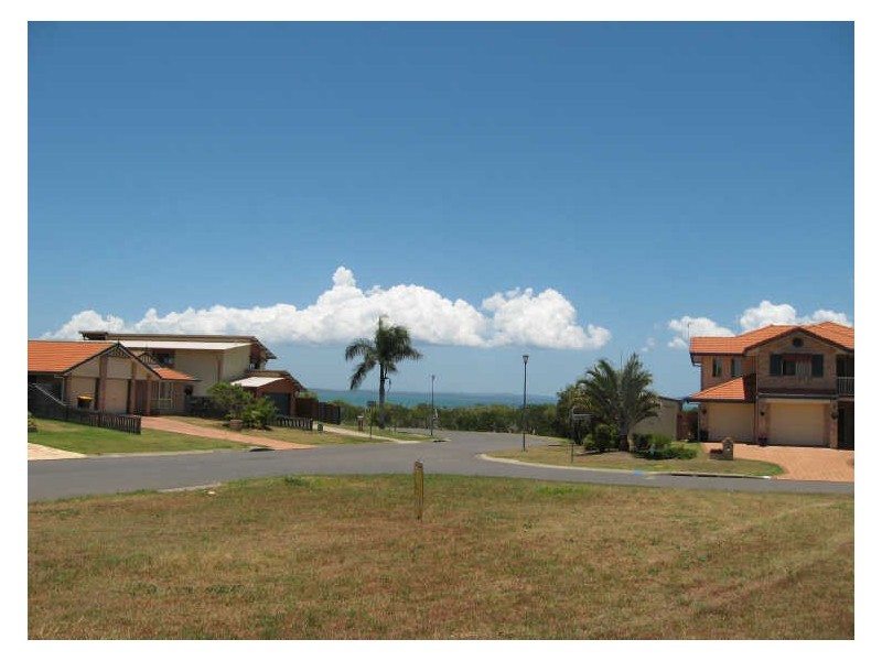 1 Foreshore Drive, Urangan QLD 4655