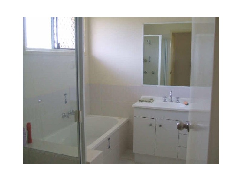 Eli Waters QLD 4655