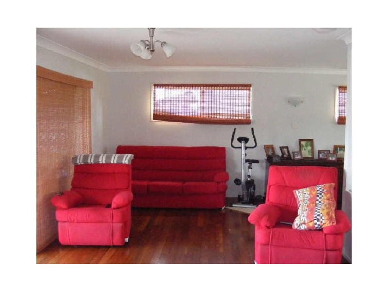 Point Vernon QLD 4655