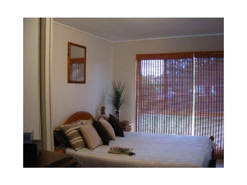 Point Vernon QLD 4655
