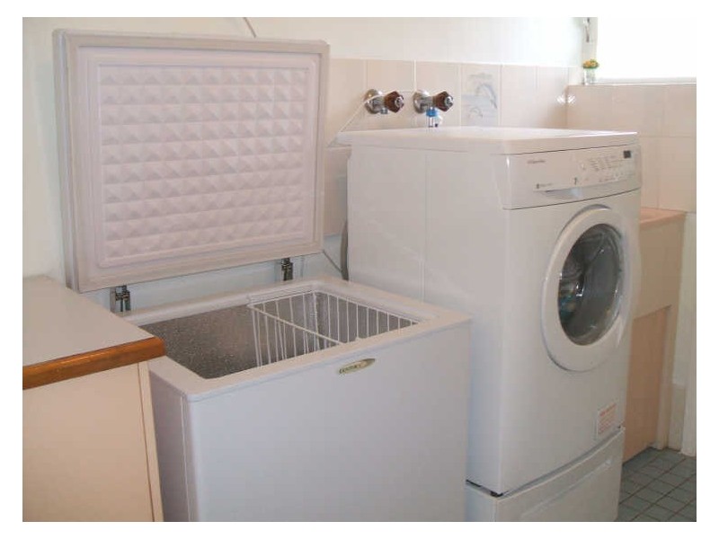 144 Burrum Street, Burrum Heads QLD 4659