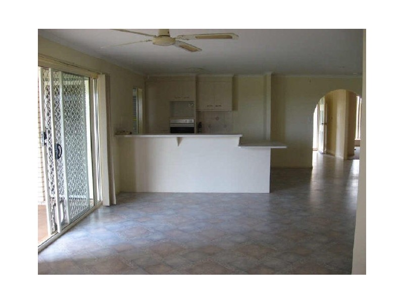 Eli Waters QLD 4655