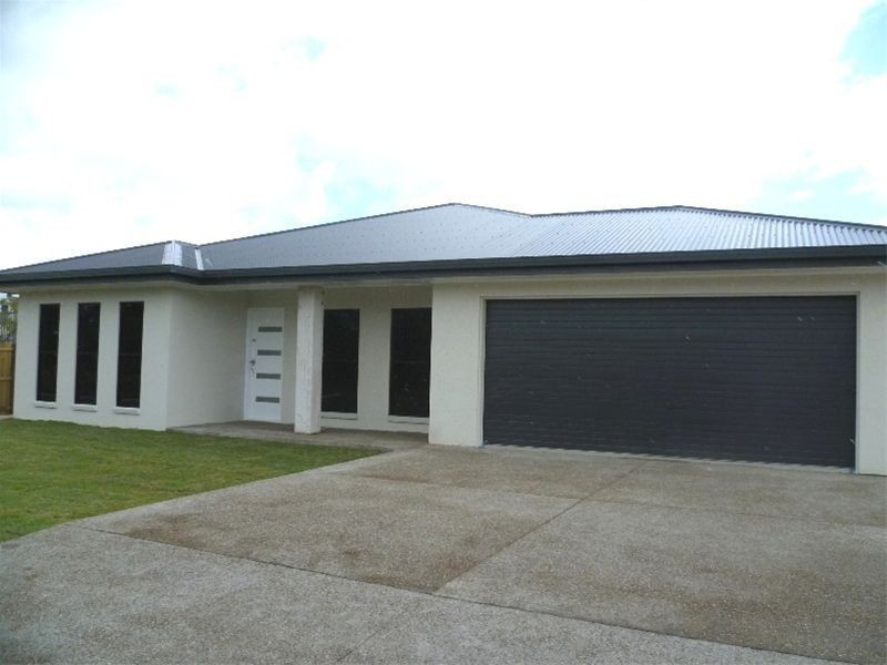 11 Parklands Boulevard, Wondunna QLD 4655