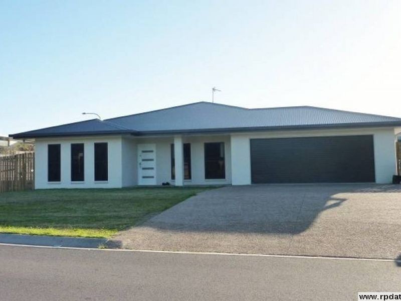 11 Parklands Boulevard, Wondunna QLD 4655