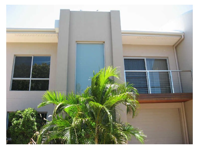 8/187 Torquay Road, Scarness QLD 4655