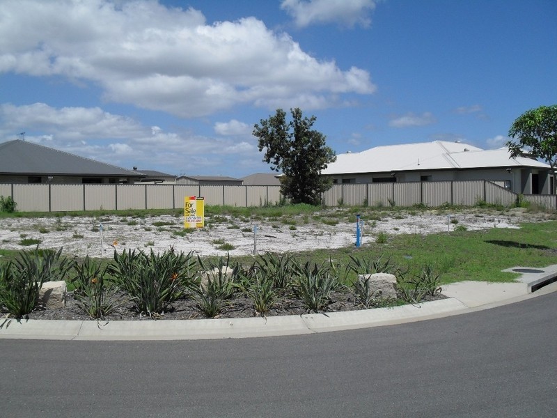 2 Cheellii Court, Burrum Heads QLD 4659
