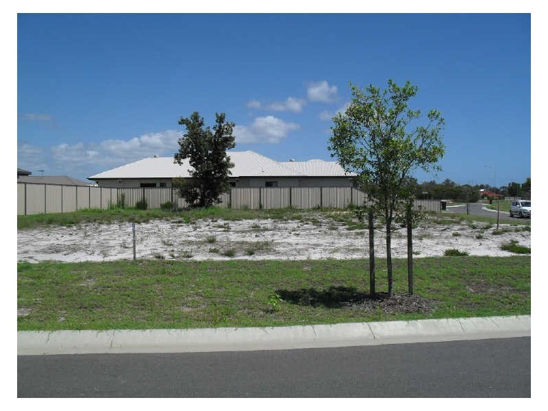 2 Cheellii Court, Burrum Heads QLD 4659