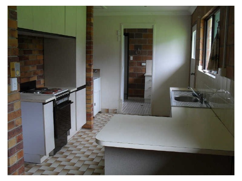 88 Lord Street, Booral QLD 4655