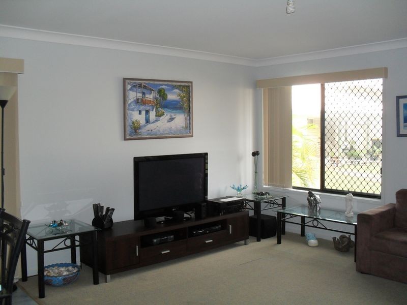 32 Orchid Drive, Burrum Heads QLD 4659
