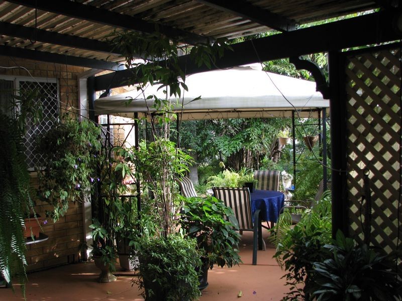 2 William Street, Urangan QLD 4655