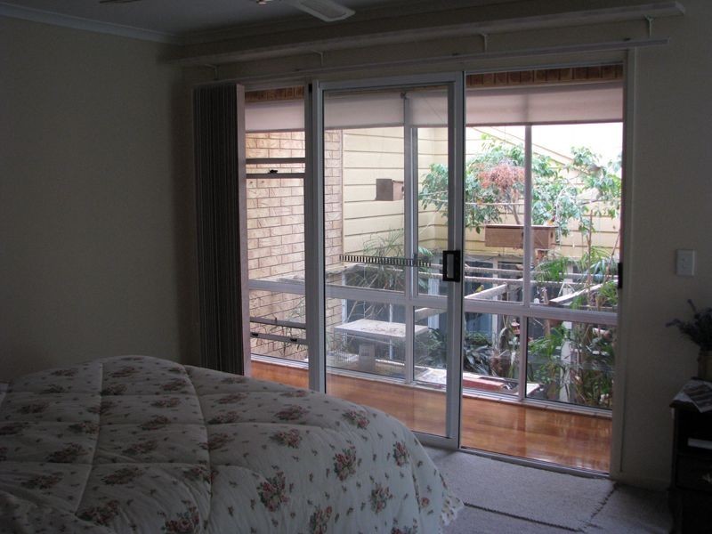 2 William Street, Urangan QLD 4655