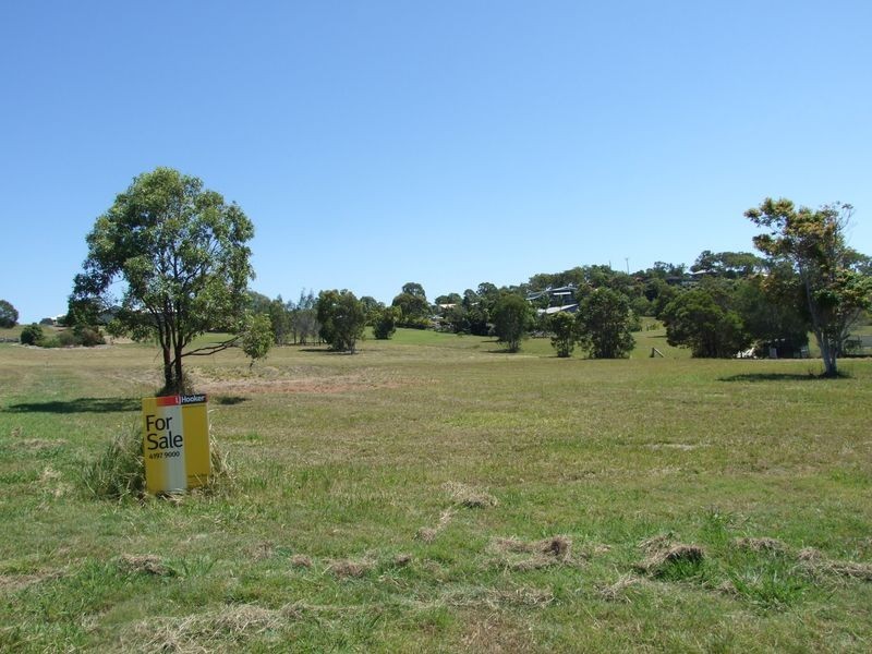 52 Cove Blvd, River Heads QLD 4655