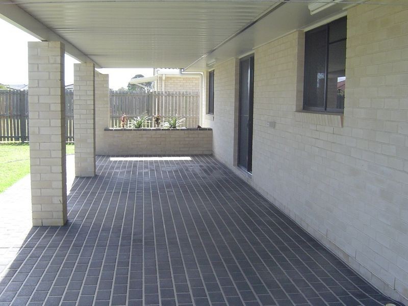 53 Wide Bay Drive, Eli Waters QLD 4655