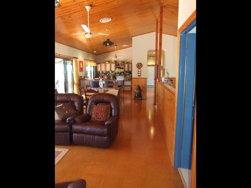 52 Sempfs Road, Dundowran QLD 4655