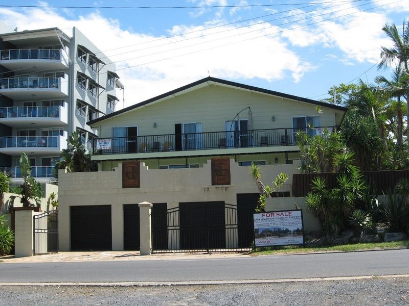 238 Esplanade, Pialba QLD 4655