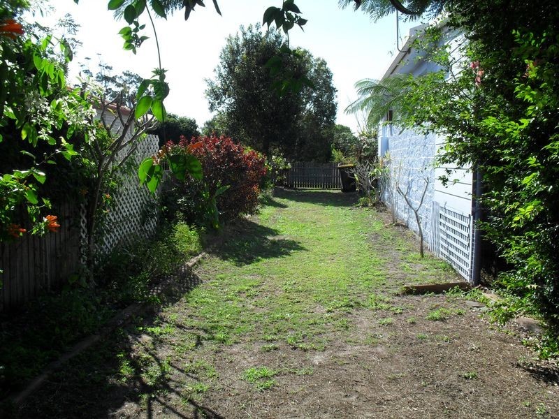 52 Orchid Drive, Burrum Heads QLD 4659