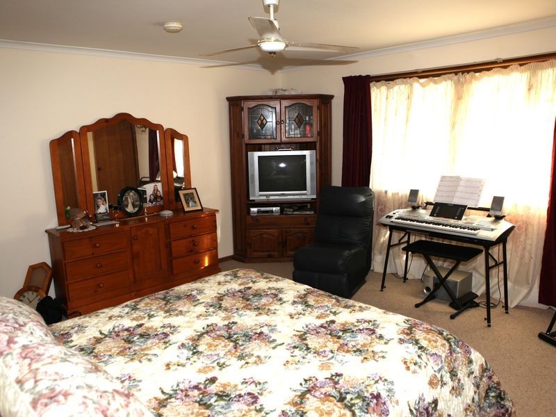 113 Garden Drive, Urangan QLD 4655