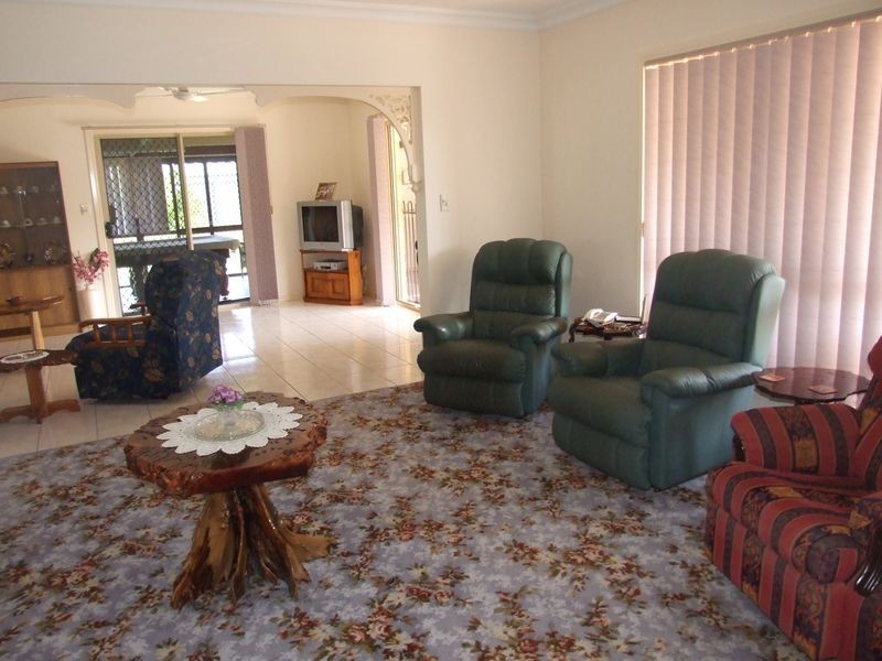29 Bayrise Drive, Urangan QLD 4655