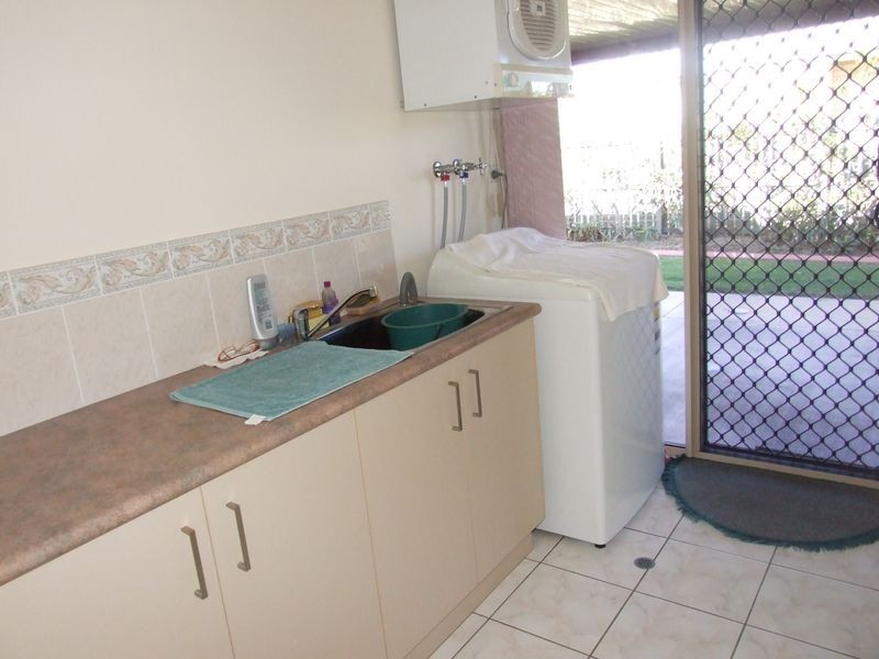 29 Bayrise Drive, Urangan QLD 4655