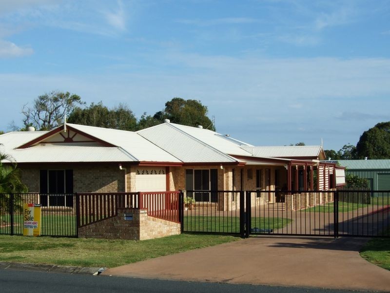 29 Bayrise Drive, Urangan QLD 4655